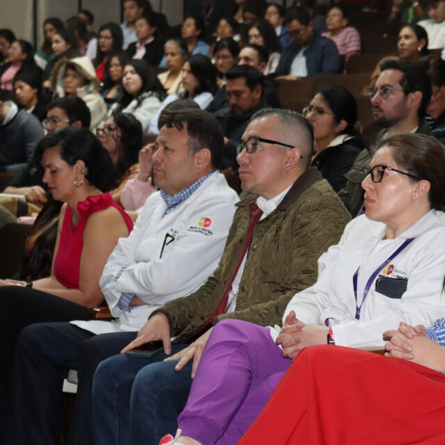 Dra Tannia Soria ponente del II Simposio Red Oncológica 2025